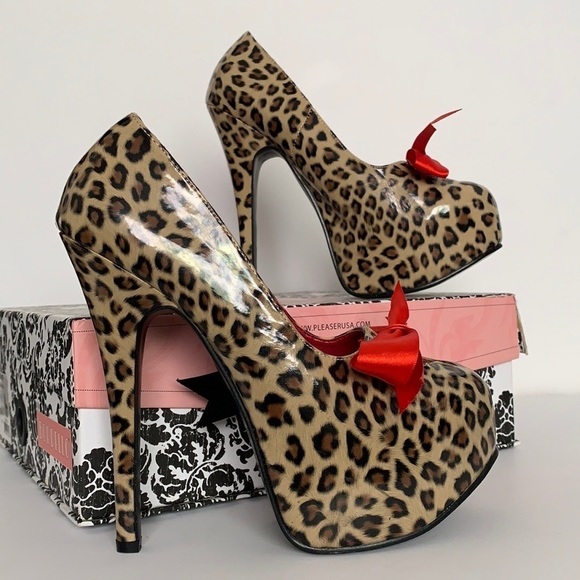 Bordello Cheetah Print Heels - Picture 3 of 10